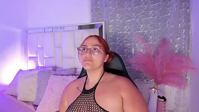 LeahxBarker webcam