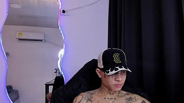 john_mystic webcam