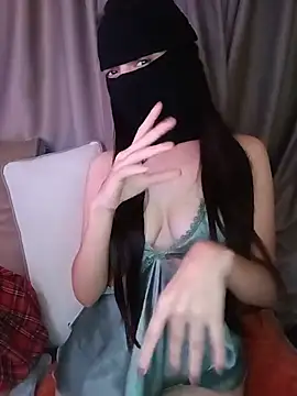 estr_ella webcam