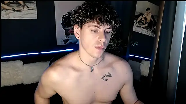 TylerGibson webcam