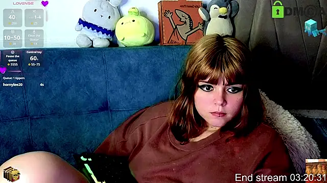 raven_n_matt webcam