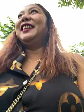 asian_milfpinay webcam