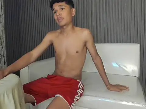 davexxx_ - Davexxx_'s free webcam - UK Sex Cams