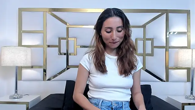 VivieneLuxe webcam