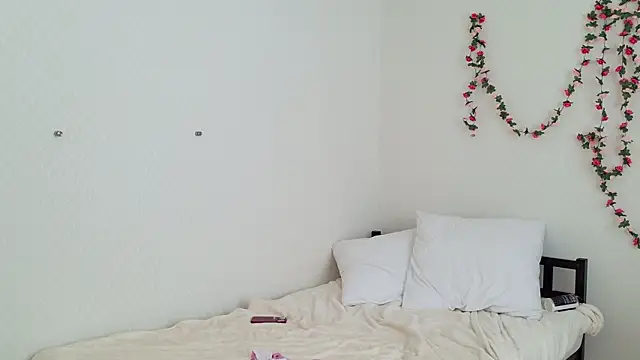 Mirabella_Flower webcam