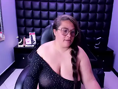 SaraThonson_ webcam