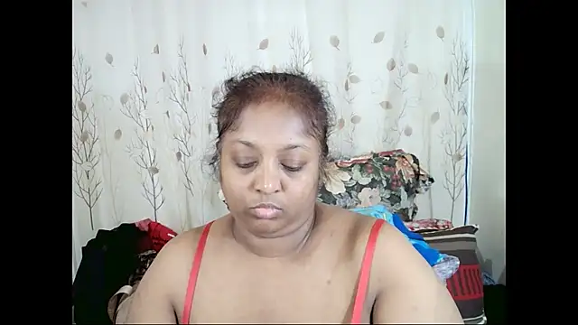 Indiantasha webcam