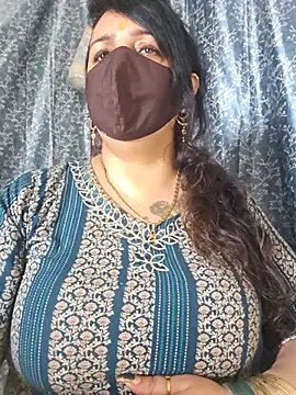 cute-tanvi webcam