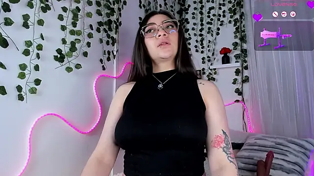 Samii_Evans webcam