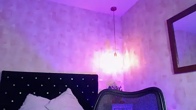 IsabelaLatina webcam