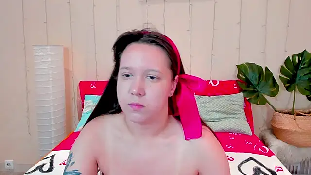 Mira_Karter webcam