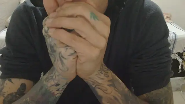 smokingink live cam on StripChat