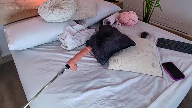 Mariee_rosee webcam