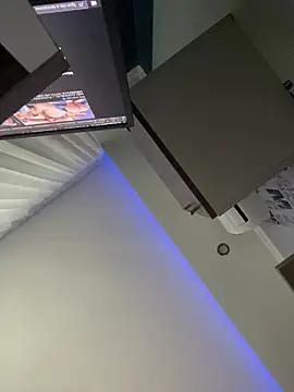 Sexaddict05 webcam