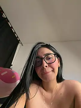 MiaSofia__ webcam