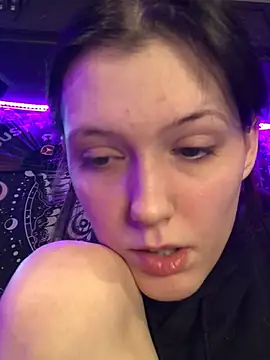 Lilactease webcam