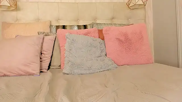CHRISTY_BAKER webcam