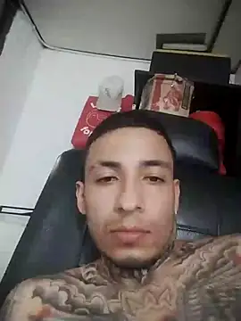 stivwar live cam on StripChat
