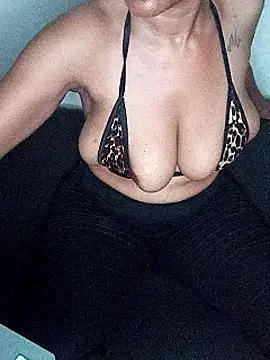 summerbunni222 webcam