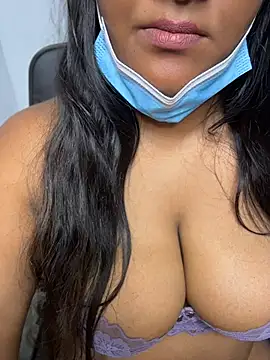 Sweet_Melon96 live cam on StripChat