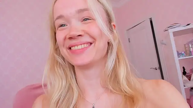 Lily_Young webcam