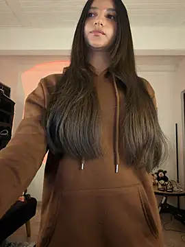aly_golden_ webcam