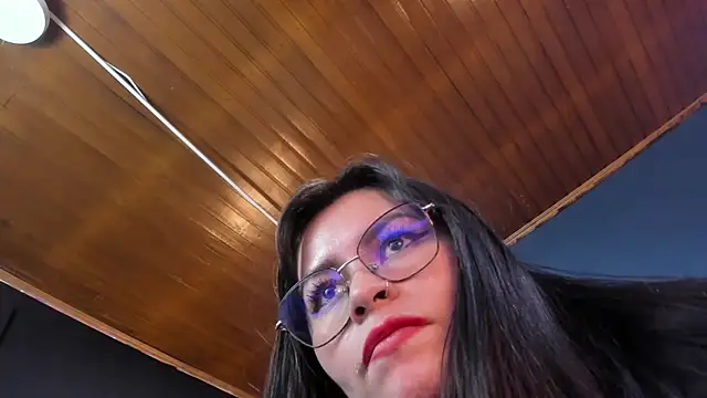 NicoleJonss webcam