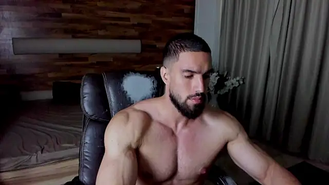 IvanHydee live cam on StripChat