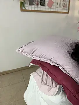 IvonneOwen webcam