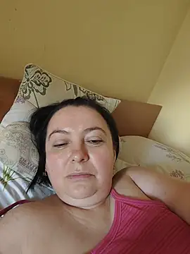 emmaemmy40 - EmmaEmmy40's free webcam - UK Sex Cams