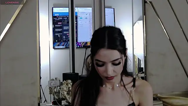 AishaSkye webcam