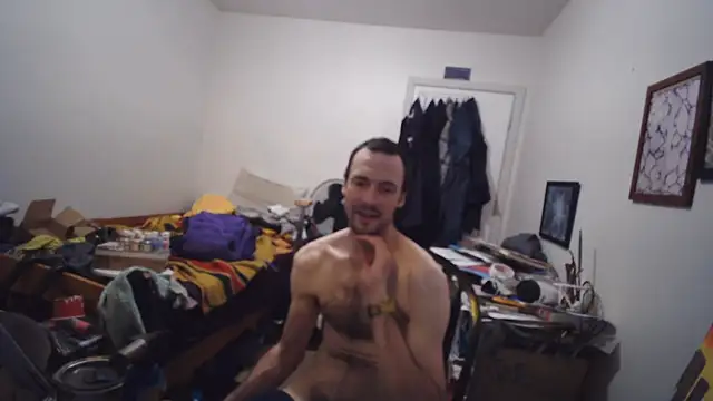 JohnnyMoves webcam