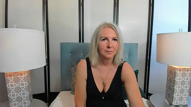 EricaTop webcam