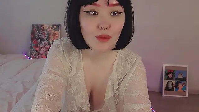 tsunade_chan webcam