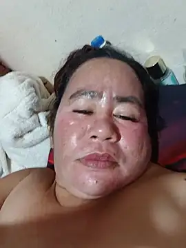 babyloves69 webcam