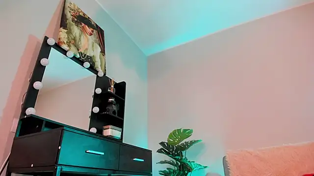Mia__Milan