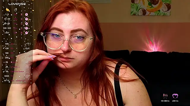 Alicia_love00 live cam on StripChat