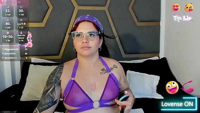 juana_valkiria webcam