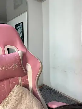 GraceWallace_ webcam