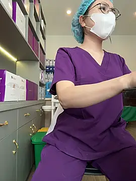 secretly_masturbating Live Web Cam Show