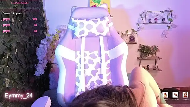 Eymmy_24 webcam