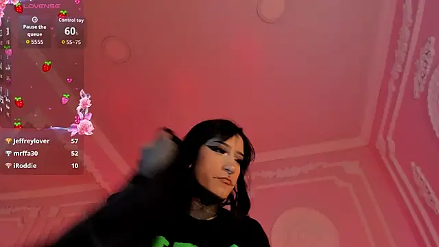 Kat_VonDe webcam