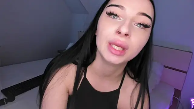 ScarlettJakobs webcam