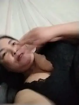 Naaya8109 webcam
