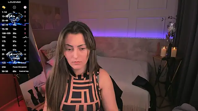 KylieMellow webcam