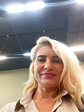 JennyOMay webcam