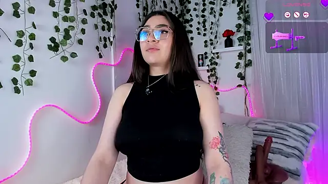 Samii_Evans webcam