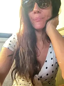 AnnaFlowerBabe webcam