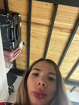 Valery-Madrid webcam