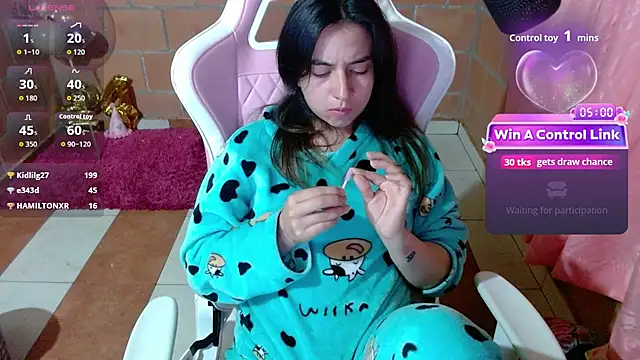 Maggie_Fox3